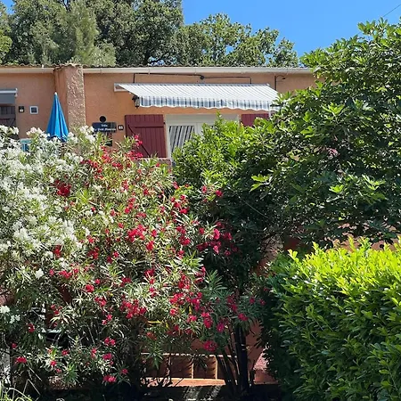 Maison Charmante A 55 M² Avec Piscine Partagee Feriehus